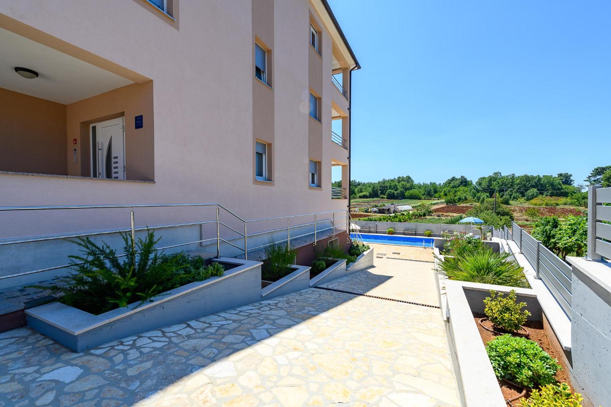 Stancija Amorozo 5 Ap 2 Porec Exterior photo